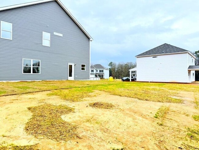 Building Photo - 4 Bedroom Single Family Detached for Rent