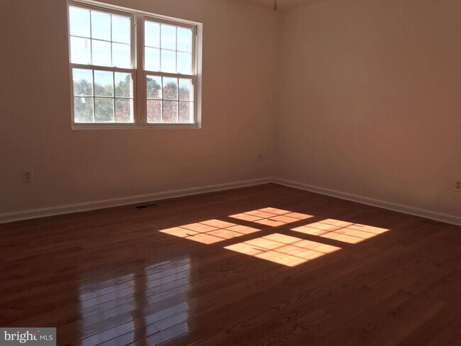 Building Photo - 13447 Chris Mar Ct