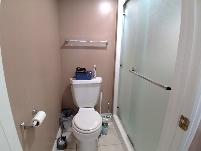 Building Photo - 1533 Riverside Ave