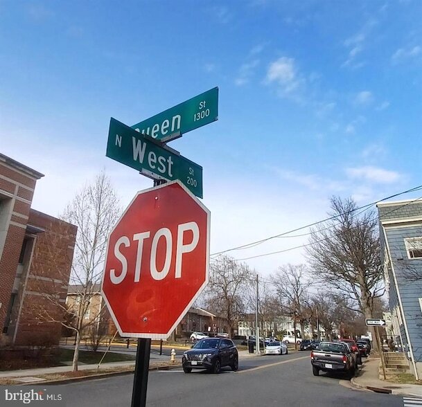 Building Photo - 301 West St