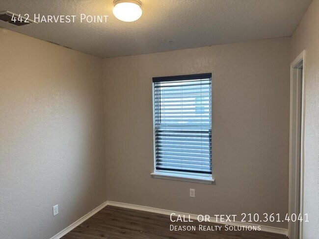 Building Photo - 442 Harvest Point