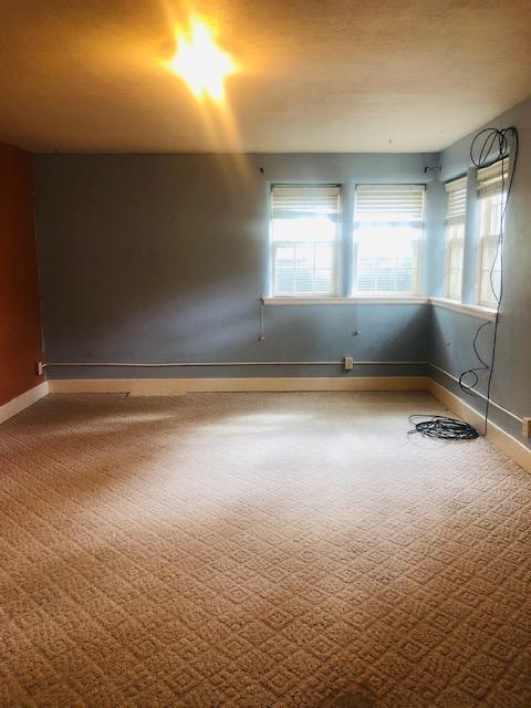 Building Photo - 1013 4th St SE