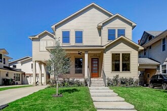 Building Photo - 4715 McKinney St