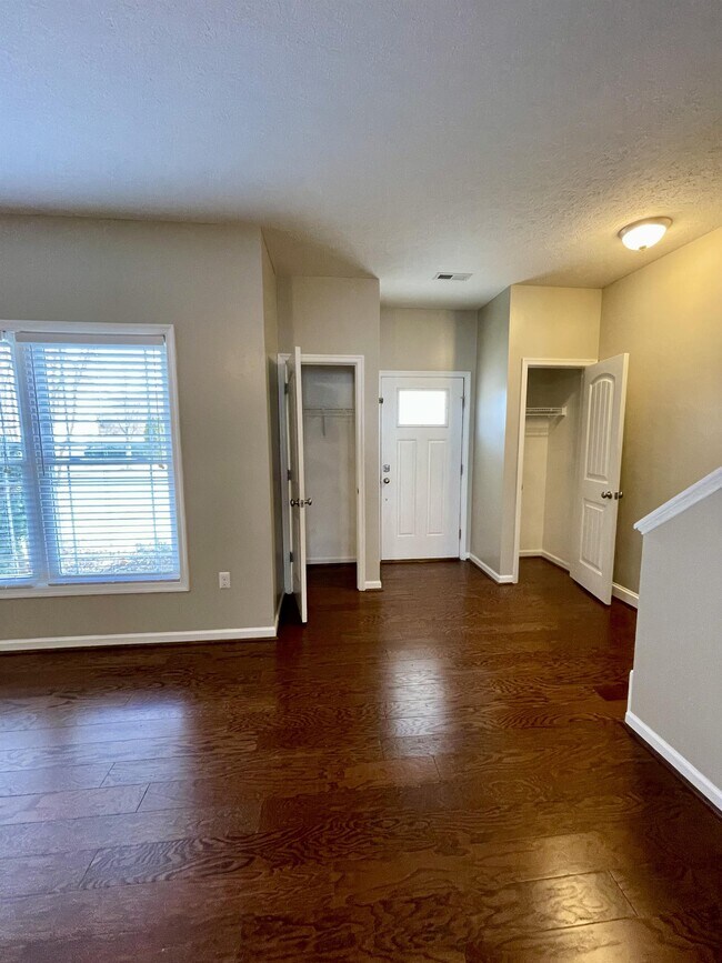 Building Photo - 211 Portico Street