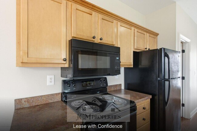 Building Photo - 938 Cobble Dr