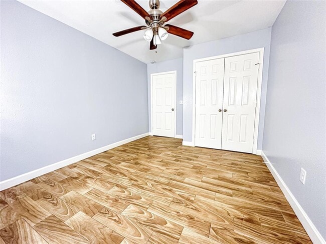 Building Photo - 122 Wood Manor Ln
