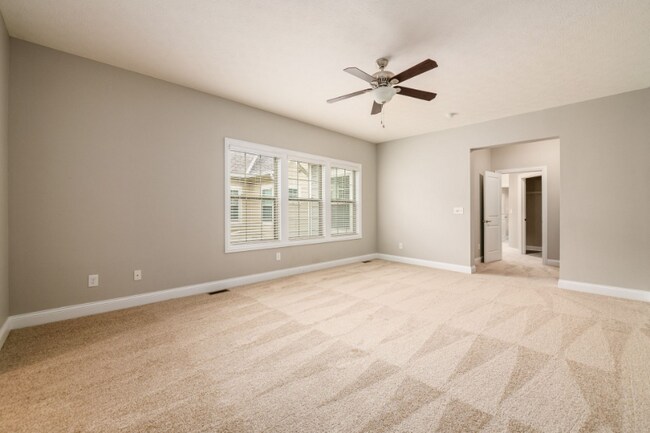 Building Photo - 4184 Hobbs Landing Dr W