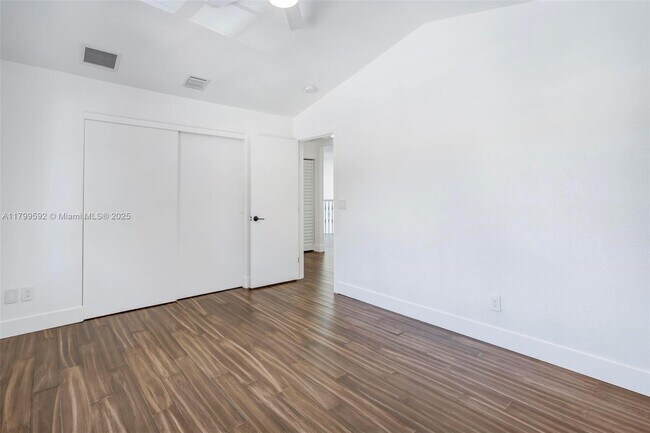 Building Photo - 5050 Greenwich Preserve Ct
