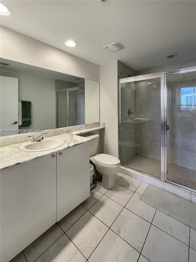 Building Photo - 18800 NE 29th Ave