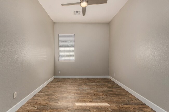 Building Photo - 4326 E Cloudburst Ct