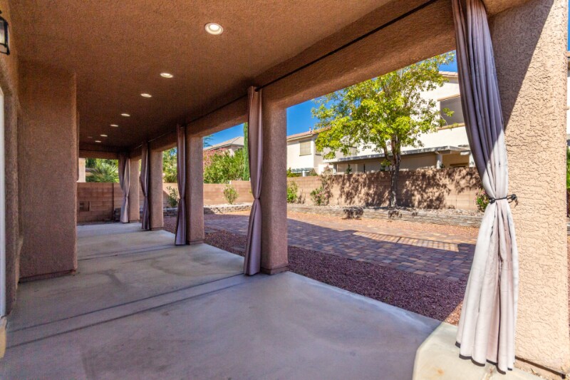 Building Photo - 11200 Playa Bonita Ave