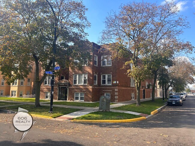 Primary Photo - Rehabbed Units in Cicero! SPECIAL OFFER!