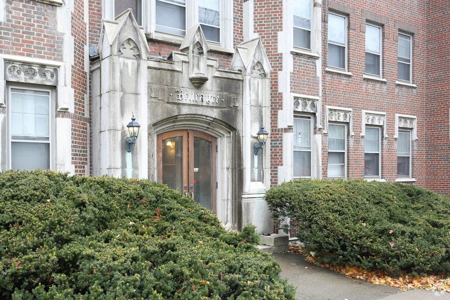 Building Photo - Belleayre Apartments