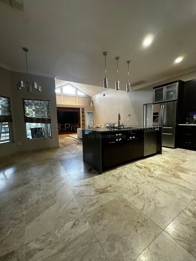 Building Photo - 1800 Bardmoor Hill Cir