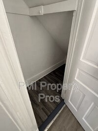 Building Photo - 2630 N 24th Pl