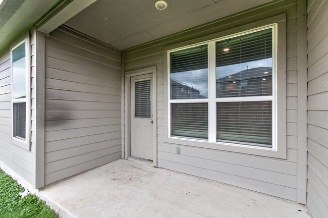 Building Photo - 118 Chisel Pt