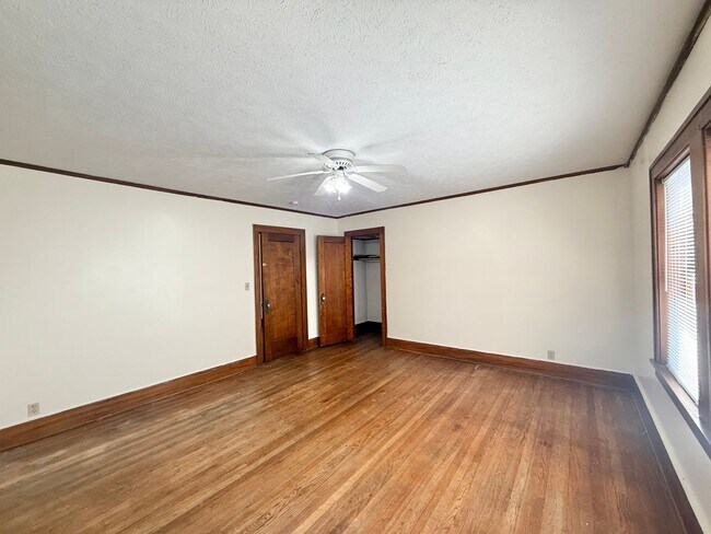 Building Photo - 1424 F St
