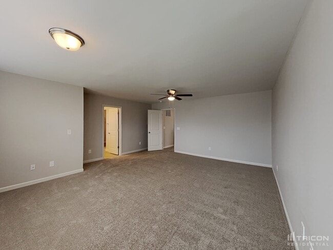 Building Photo - 6910 Nellore St