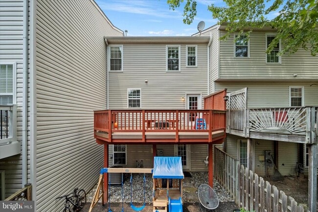 Building Photo - 43459 Laidlow St