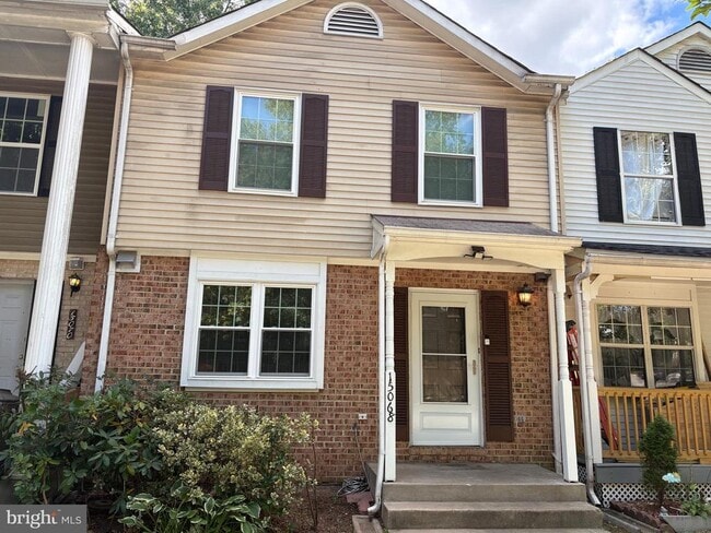 Building Photo - 15068 Catbrier Ct