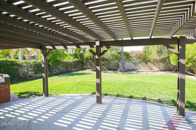 Building Photo - 1811 Fox Springs Cir