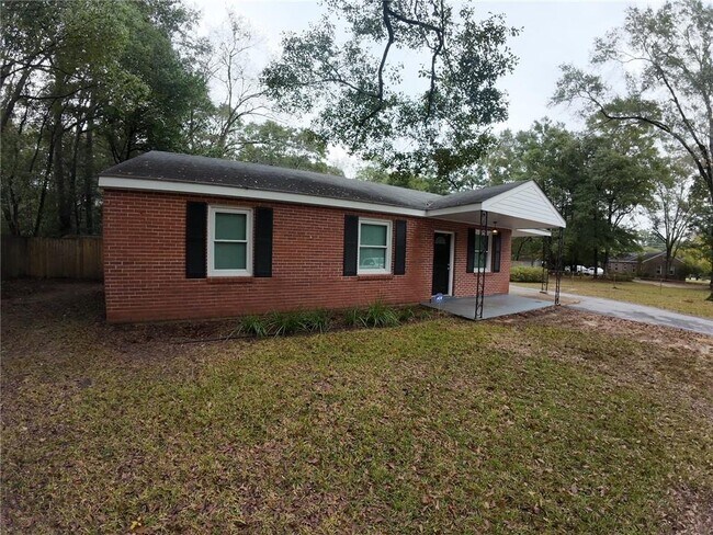 Building Photo - 4654 Cottonwood Dr