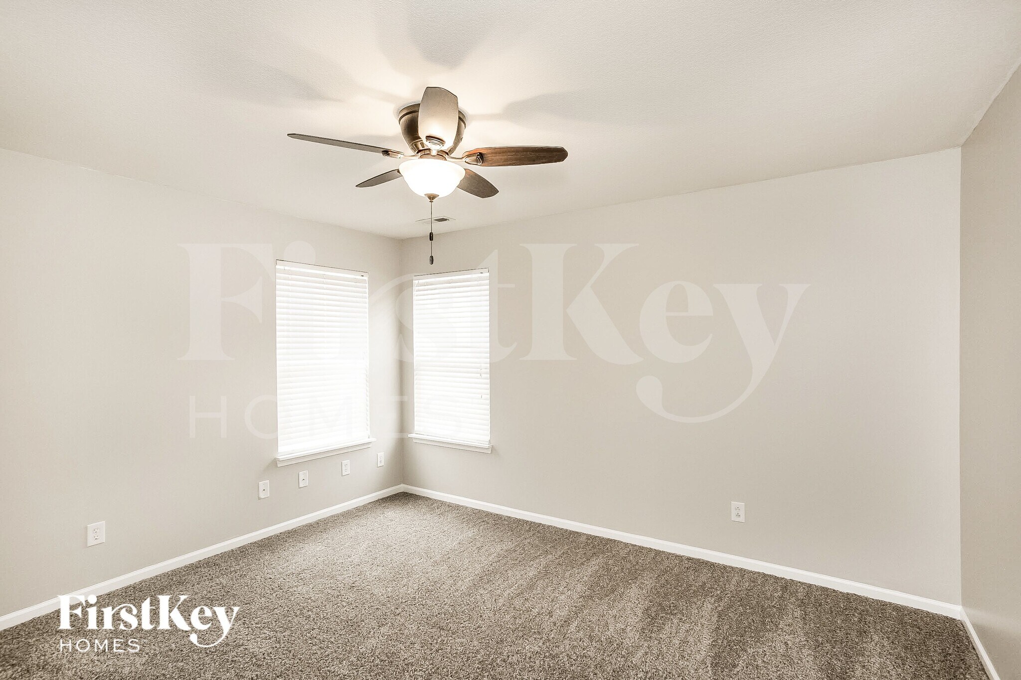 Building Photo - 15551 Dusty Trail