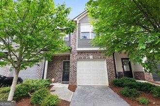 Building Photo - 3122 Meadowstone Ln SW