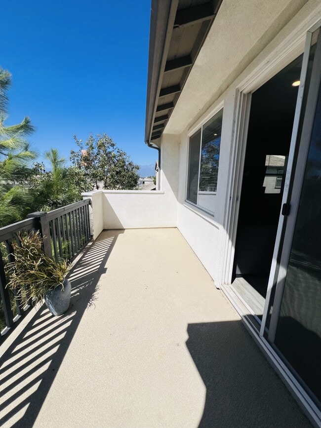 Building Photo - 7086 Vernazza Pl