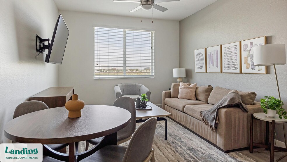 Building Photo - 10000 W Missouri Ave