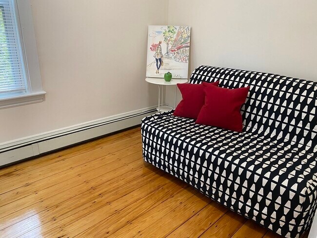 Building Photo - 18 Fisk Plz