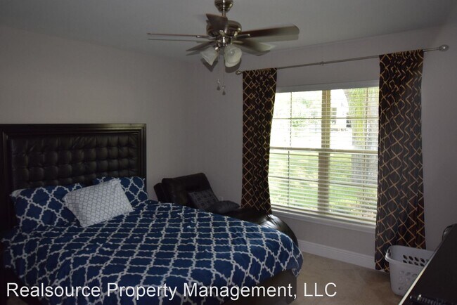 Building Photo - 4 br, 3 bath House - 32107 Spring Meadow Ct.