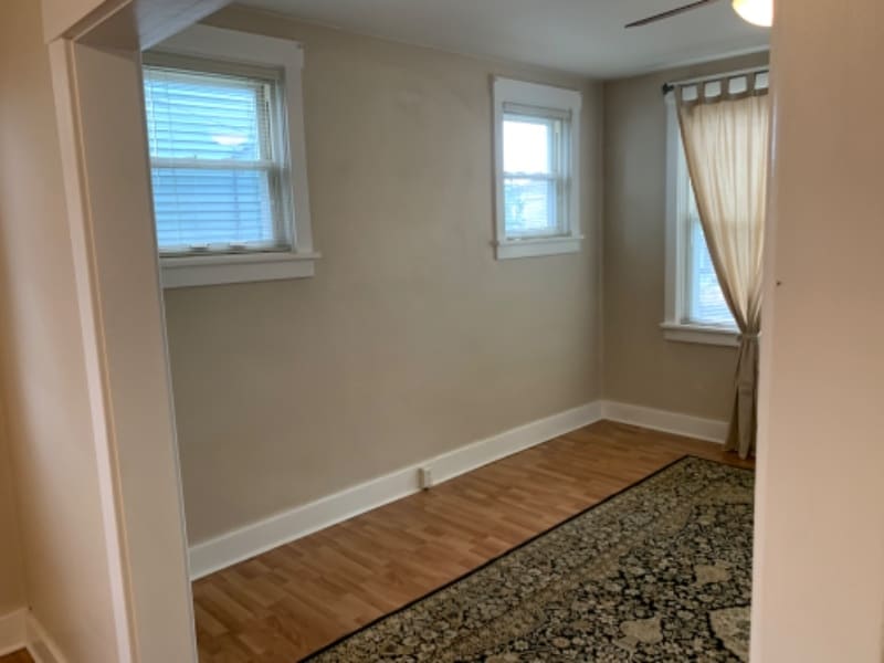 Building Photo - 313 Augusta St