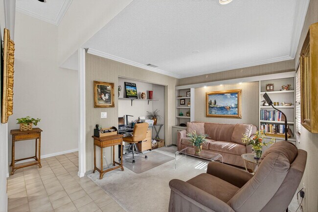 Building Photo - 773 Windermere Way