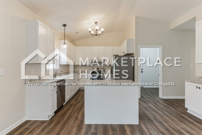 Building Photo - 1627 North St SE