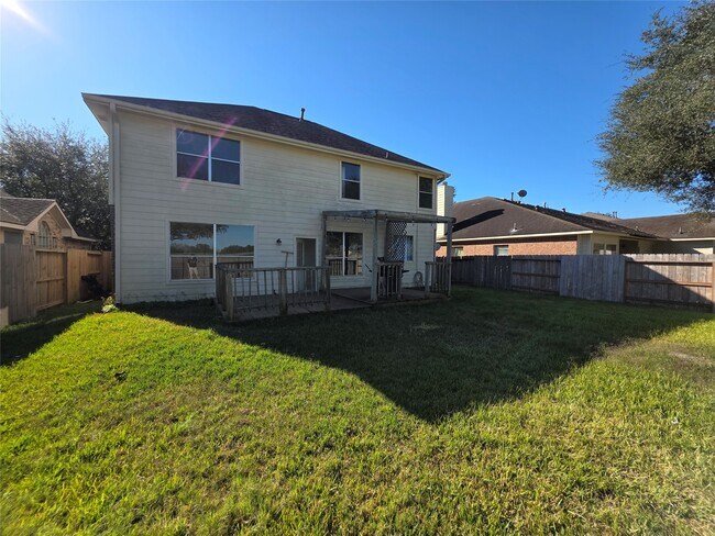 Building Photo - 4815 Knights Branch Dr