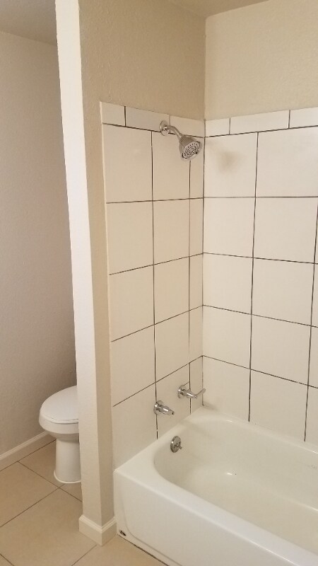 Building Photo - 422 Globe Ave