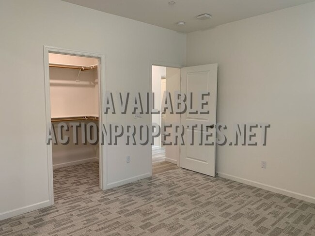 Building Photo - 2256 Terrawood St
