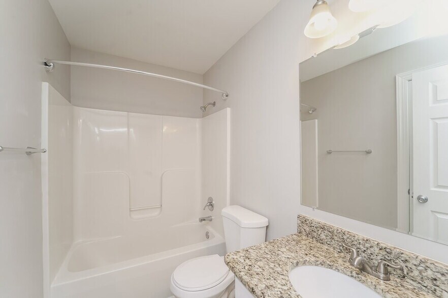 Building Photo - 854 Loch Lomond Cir