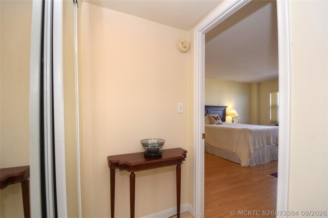 Building Photo - 5100 N Ocean Blvd