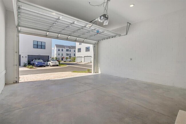 Building Photo - 15178 Groveside Rd