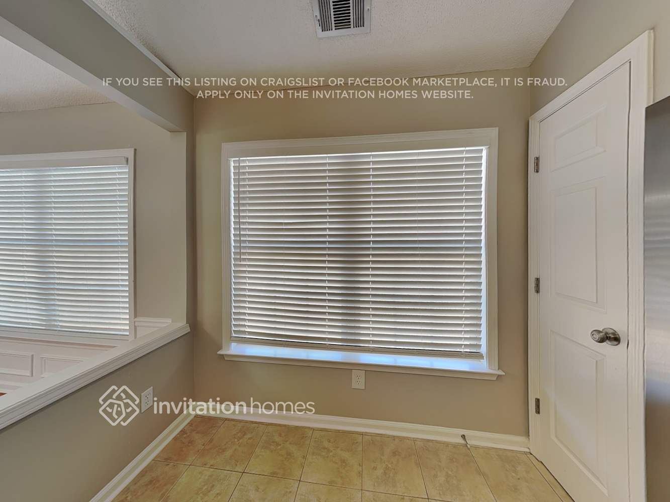 Building Photo - 390 Bass Way NW