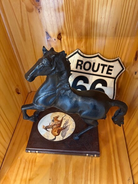 Building Photo - 3345 E 30th St