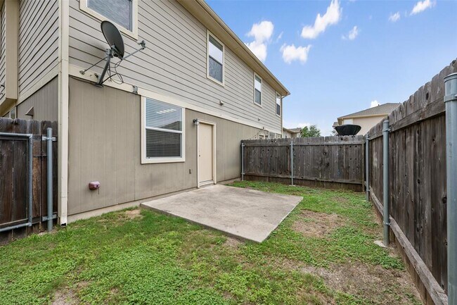 Building Photo - 14412 Lewis Carroll Ln