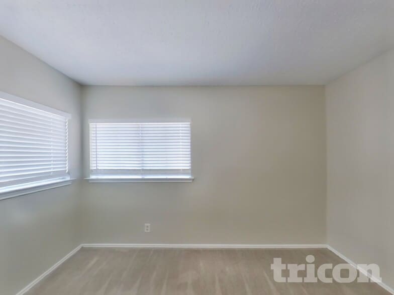 Building Photo - 8028 Copper Trail Dr