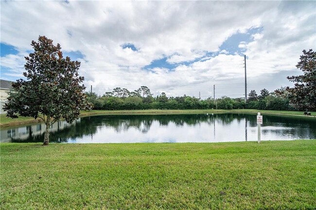 Building Photo - 3/2.5 Beautiful Energy Efficient Townhome ...