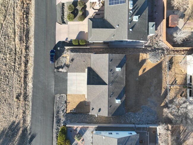 Building Photo - 7100 Roundup Dr