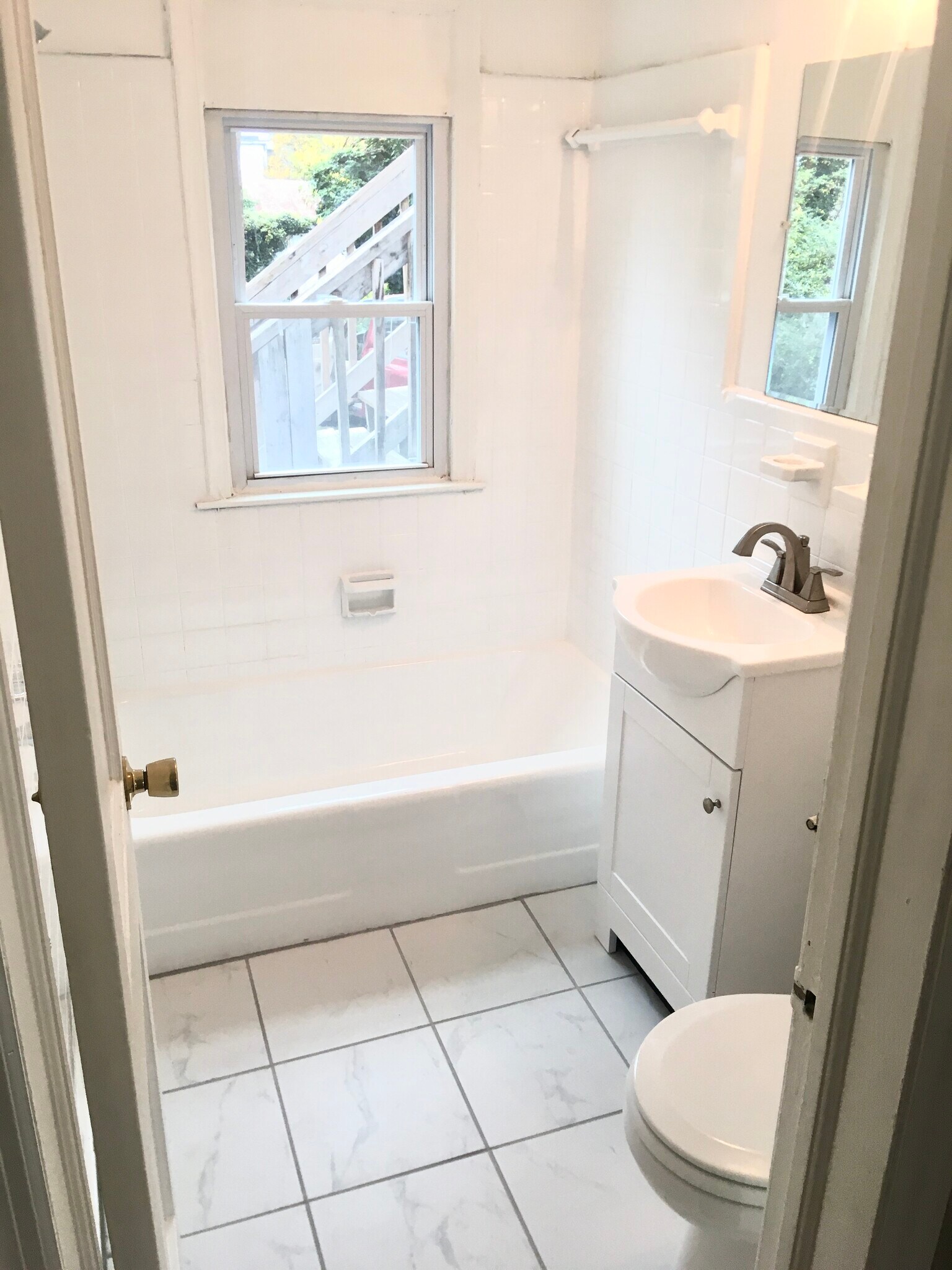 Bathroom - Unit 1 - 3219 2nd Ave