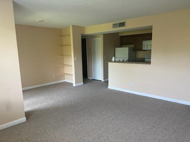 Building Photo - 1267 SW 46th Ave