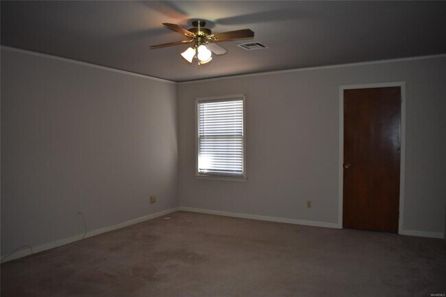 Building Photo - 414 Arrowhead Dr